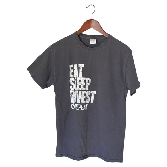Eat Sleep Invest Repeat Gray S/S T-Shirt Men's Size M Graphic Tee Fruit Of Loom - Picture 5 of 10